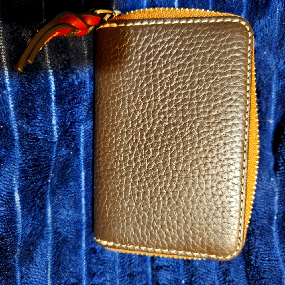 Dooney & Bourke coin purse